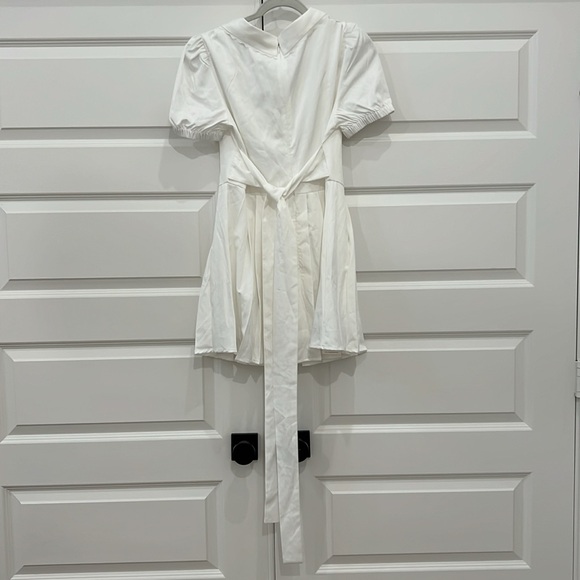 White collared dress - Picture 2 of 2